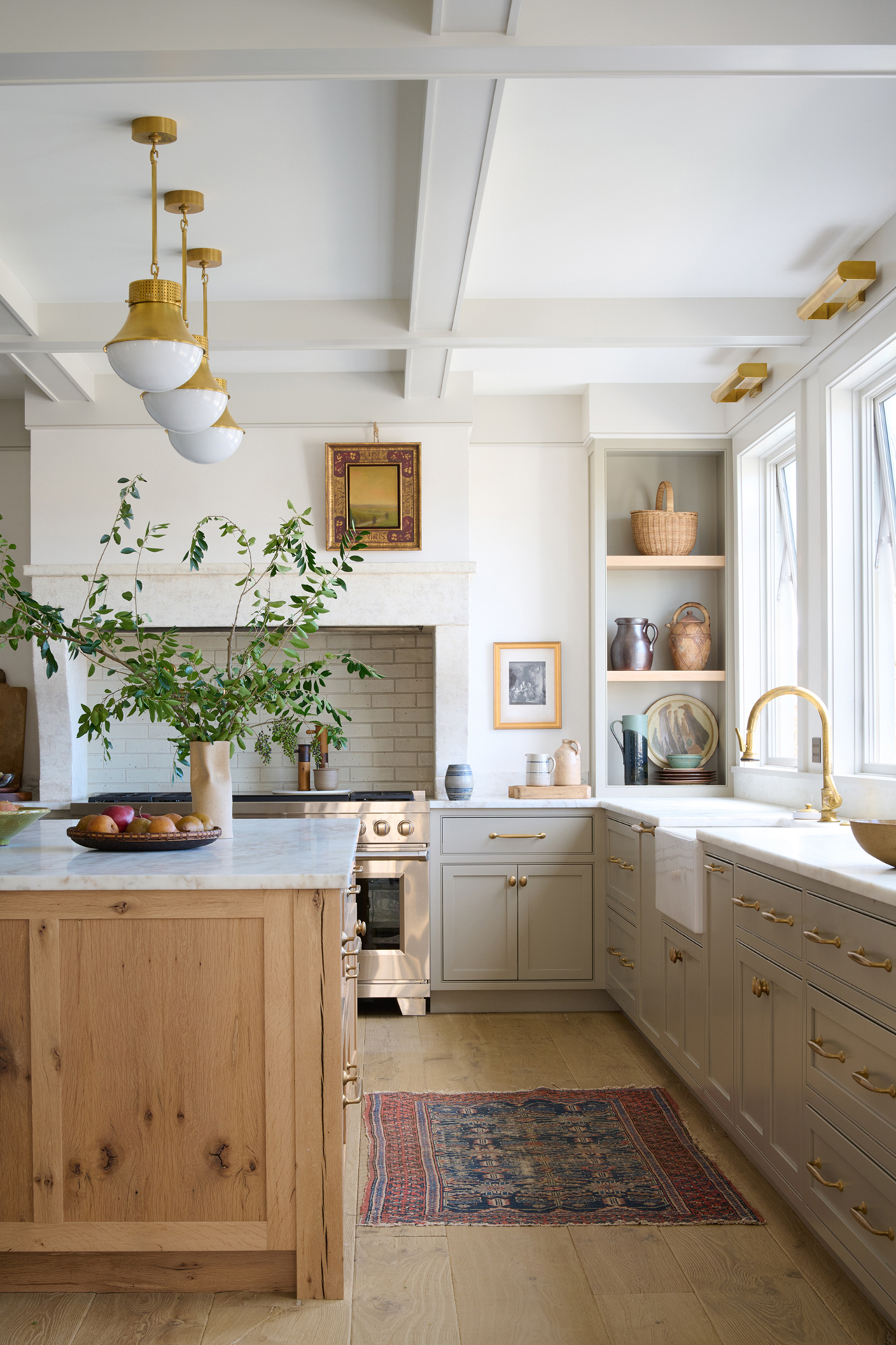 1_VT_Farmhouse_kitchen